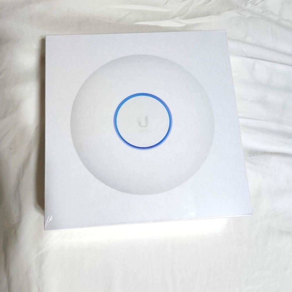Ubiquiti U6 Enterprise AP
